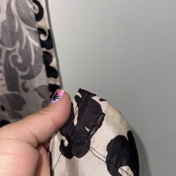 Elegant Black Cream champagne shower curtain Croft & barrow Kohl’s - Picture 5 of 5